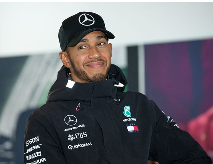 Inspiredlovers Screenshot_20220207-084728 Lewis Hamilton has been given go-ahead by officials at Kensington and Chelsea Council after... Golf Sports  MotorGP Mercedes Lewis Hamilton Formula One 