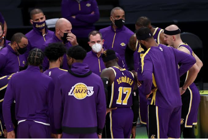 Inspiredlovers Screenshot_20220211-223758 Fear in the heart of fans as Lakers release loaded injury report for huge matchup vs. Suns in Phoenix NBA Sports  NBA Lebron James Lakers 