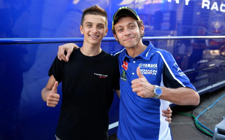 Inspiredlovers Screenshot_20220425-071119 Valentino Rossi brother Stefan Bradl names the main candidates for the... Boxing Sports  Valentino Rossi Stefan Bradl Motorsport MotorGP 