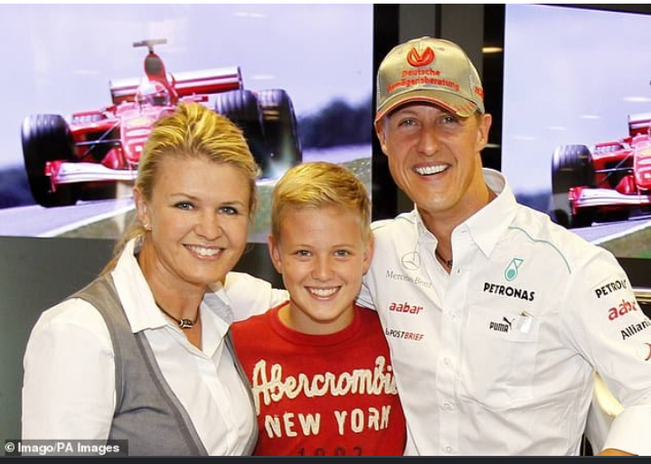 Inspiredlovers Screenshot_20220504-144411 "Thanks to the Good Wife" Michael Schumacher health update Schumacher's wife Corinna played a... Boxing Sports  Michael Schumacher Haas driver Kevin Magnussen Formula One FIA chief Jean Todt. F1 Race Corinna Schumacher 