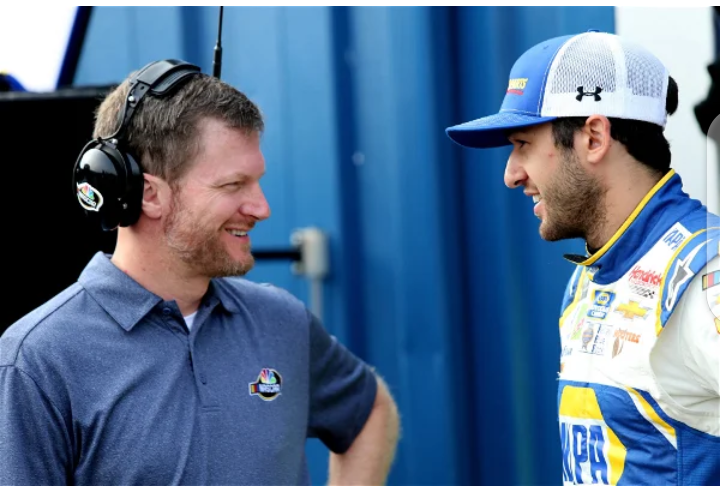 Inspiredlovers Screenshot_20220621-082303 Dale Earnhardt Jr Believes Chase Elliott Defied Team Orders by Not... Boxing Sports  Ross Chastain NASCAR News NASCAR Kevin Meendering to be Kyle Larson’s crew chief Dale Earnhardt Jr. Chase Elliott 