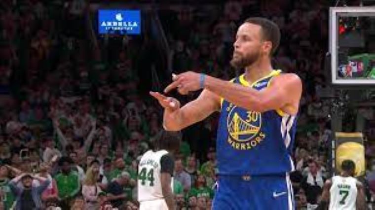 Inspiredlovers images-1-kj Stephen Curry Seemingly Implies That The Warriors Don't..... NBA Sports  Warriors Stephen Curry NBA News 