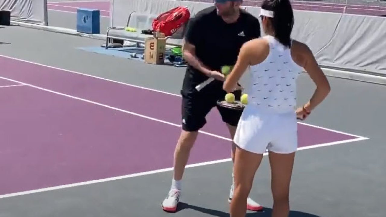 Inspiredlovers Emma-Raducanu-training-with-her-coach-Torben-Beltz-in-Guadalajara-1280x720-1 Report; Emma Raducanu Spotted practicing with new coach who she is currently working with on a trial basis Sports Tennis  WTA Tennis World Tennis News Emma Raducanu 