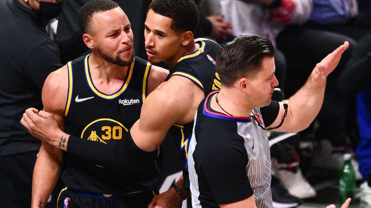 Inspiredlovers i Angry Stephen Curry Could Be Scary As He Pressurized Warriors Front Office Over Their Trade Decission NBA Sports  Stephen Curry NBA News Klay Thompson Jordan Poole Golden State Warriors Draymond Green 