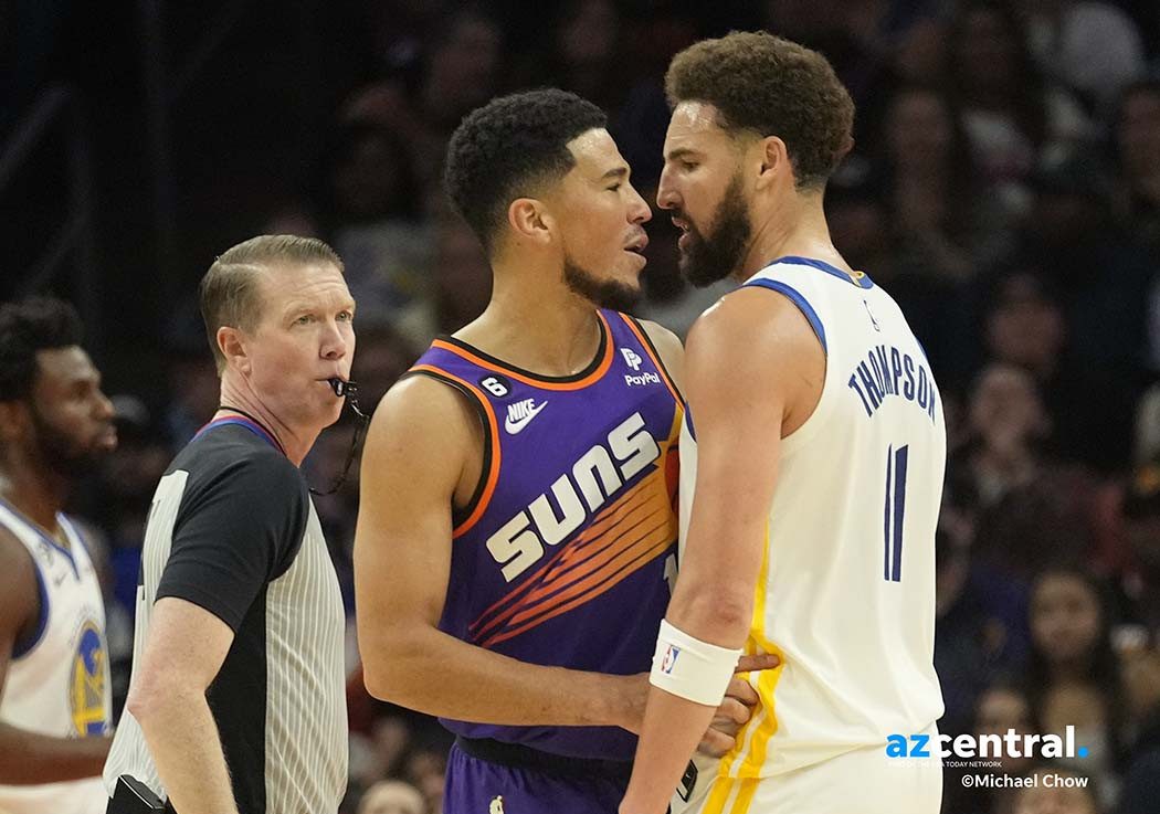 Inspiredlovers Ff-Gas0UUAA7c2t-e1666766005888 After Heated Scuffle With Klay Thompson Champion, Devin Booker Breaks Silence as Suns Quash the... NBA Sports  Warriors Stephen Curry NBA News Klay Thompson Devin Booker 