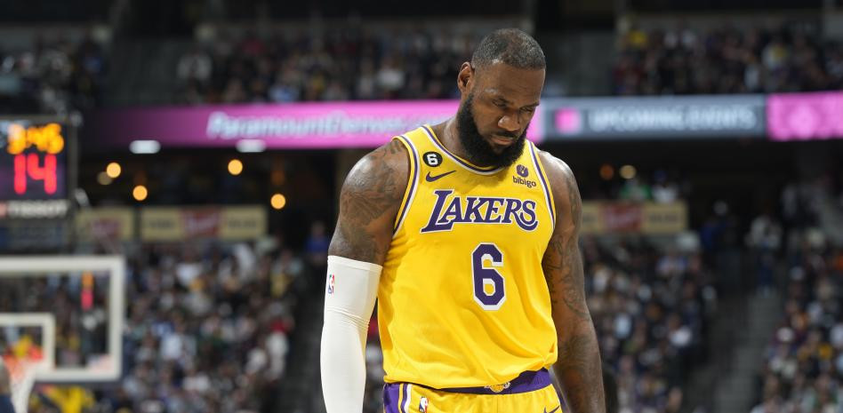 Inspiredlovers 635af1eb4f36d LeBron James fires off 3-word of frustration after Nets reportedly trade Kyrie Irving to Mavericks NBA Sports  NBA World NBA News Lebron James Lakers Kyrie Irving 