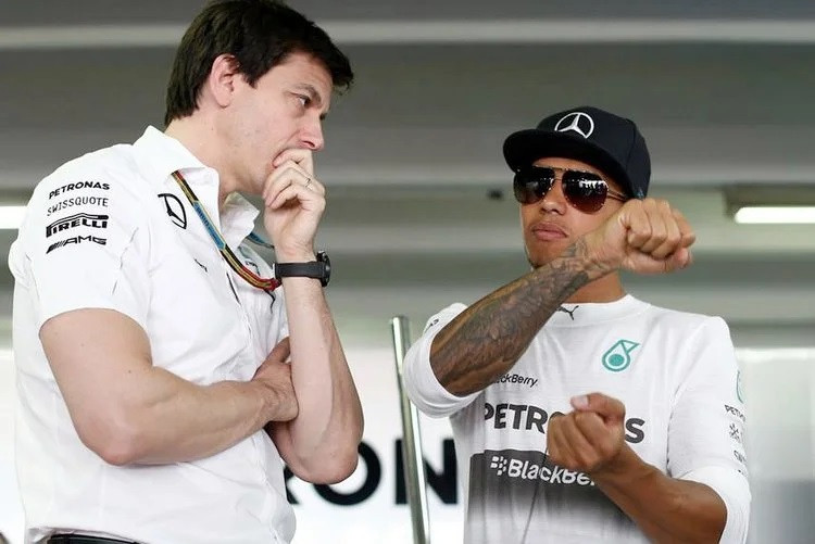 Inspiredlovers Lewis-Hamilton-and-Toto-Wolff Shockingly Sinister Move: Lewis Hamilton's Extended Contract till 2025 Triggers Toto Wolff's Baffling Dilemma with Dire Consequences Boxing Sports  Toto Wolff Mercedes AMG Lewis Hamilton Formula 1 F1 News 