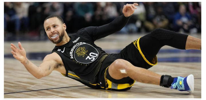Inspiredlovers Screenshot_20230202-060458 Stephen Curry misses and Minnesota returns the... NBA Sports  Warriors Stephen Curry NBA World NBA News 