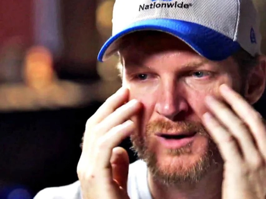 Inspiredlovers DaleJrCrying-853x640-1 Dale Earnhardt Jr. Heartbreakingly Shares That Sterling Marlin Still Tormented by... Boxing Sports  NASCAR News Dale Earnhardt Sr. Dale Earnhardt Jr. 