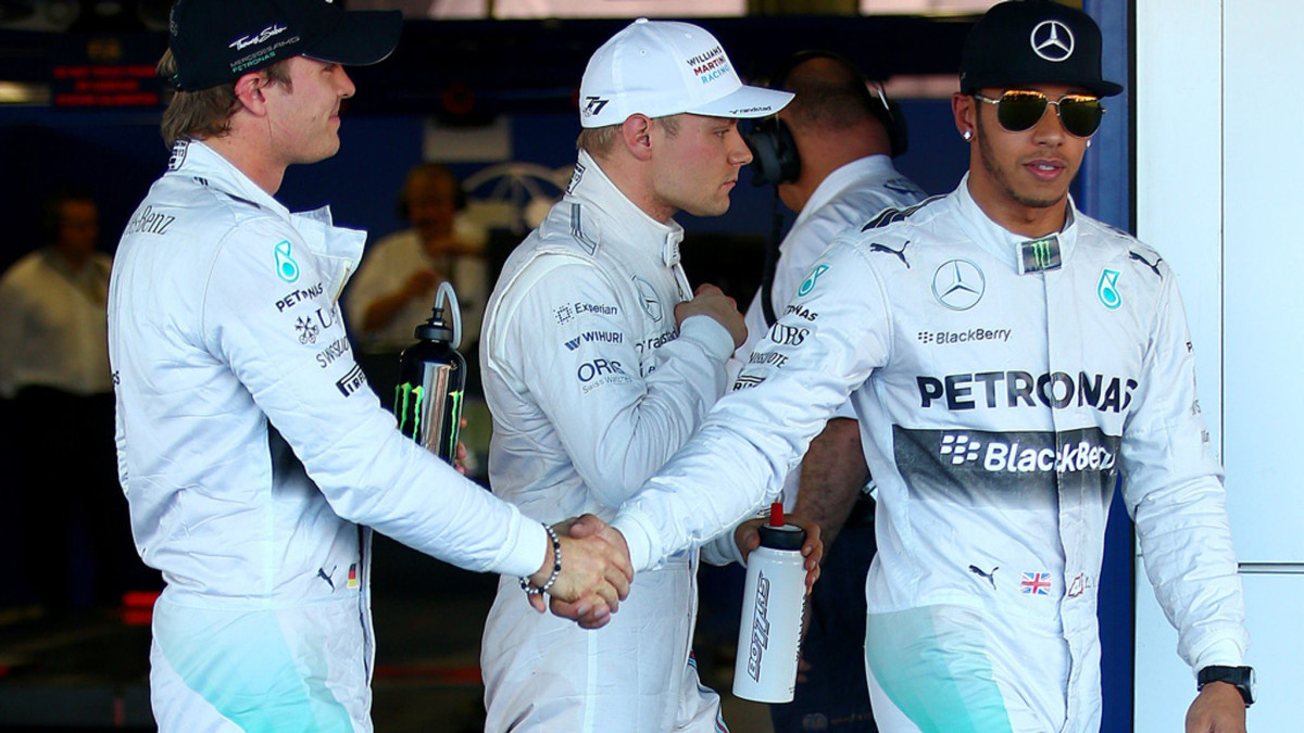 Inspiredlovers Hamilton-Rosberg-panel_3228837 Lewis Hamilton Unmasks Conspiracy Theories Around Sneaky Nico Rosberg Leaving Fans in Stitches Boxing Sports  Nico Rosberg Lewis Hamilton Formula 1 F1 News 