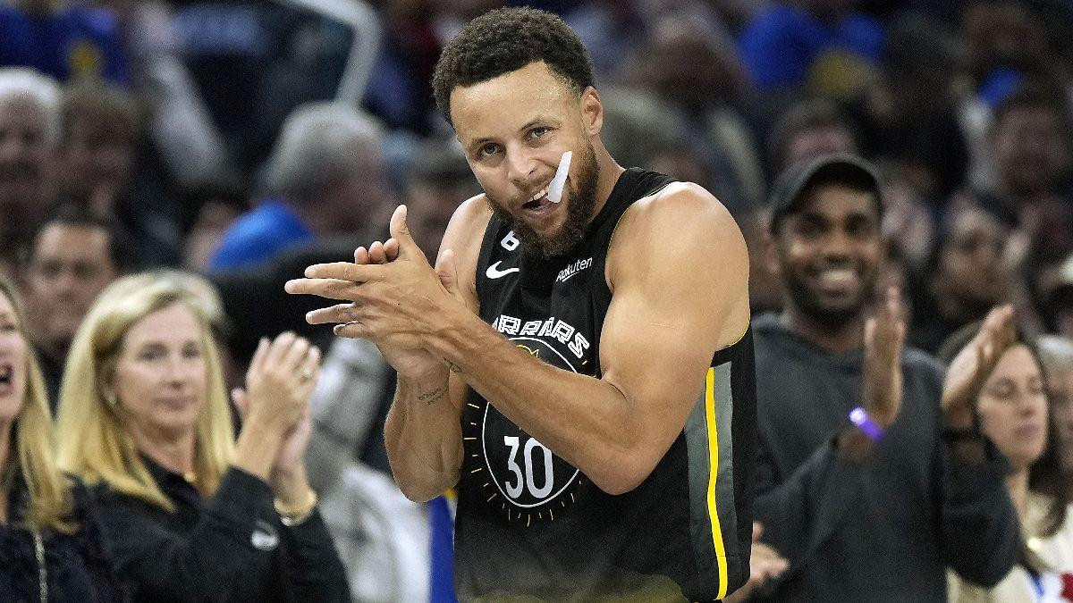 Inspiredlovers 9d1d52f6-401e-4037-9e30-989586d9b5ed_alta-libre-aspect-ratio_default_0 Months After ‘Classic’ Deal With $8 Billion Worth Stephen Curry is Set to Make a Record of Becoming NBA Richest Player NBA Sports  Warriors Stephen Curry NBA World NBA News 