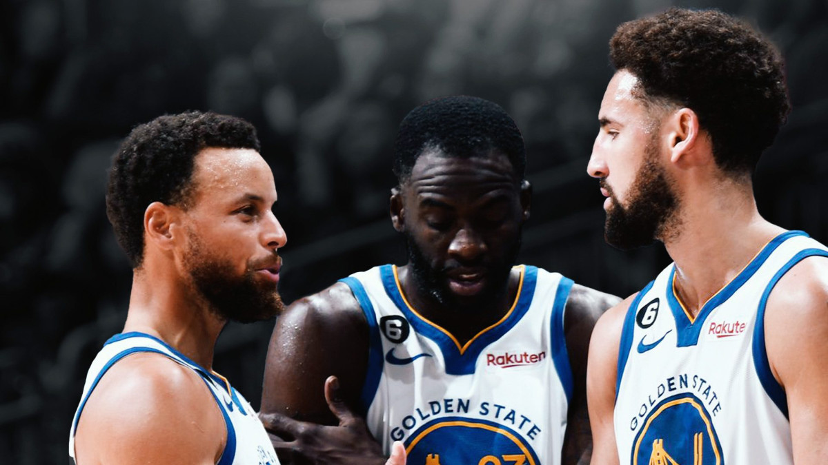 Inspiredlovers Steph-Klay-Dray 3 Point Specialists Stephen Curry and Klay Thompson Going Head to Head NBA Sports  Warriors NBA World NBA News 