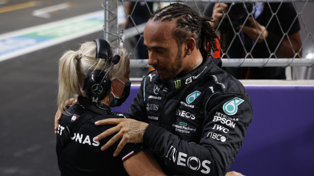 Inspiredlovers lewi "Shocking Scandal Unveiled: Renowned F1 Photographer's SHOCKING Defense of Hamilton's Viral Picture Sparks Reaction!" Boxing Sports  Lewis Hamilton Formula 1 F1 News 
