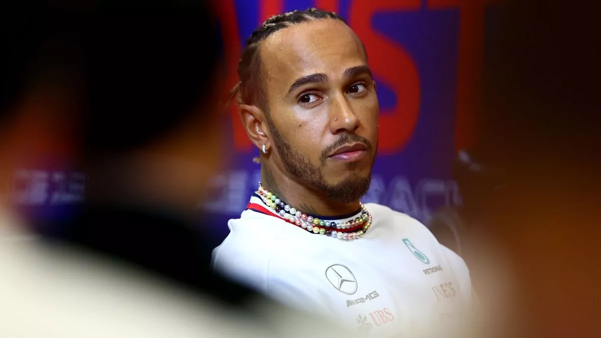 Inspiredlovers 0_F1-Grand-Prix-of-United-States-Previews Lewis Hamilton "frustrated" by Mercedes situation with no other F1 rivals in his position Sports  Lewis Hamilton 