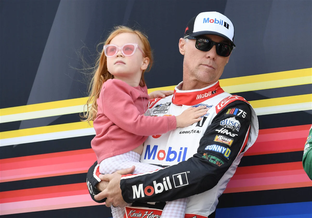 Inspiredlovers imago1028572140h NASCAR Community In Splits as Kevin Harvick’s Daughter Throws Shade at... Sports  NASCAR News Kevin Harvick 