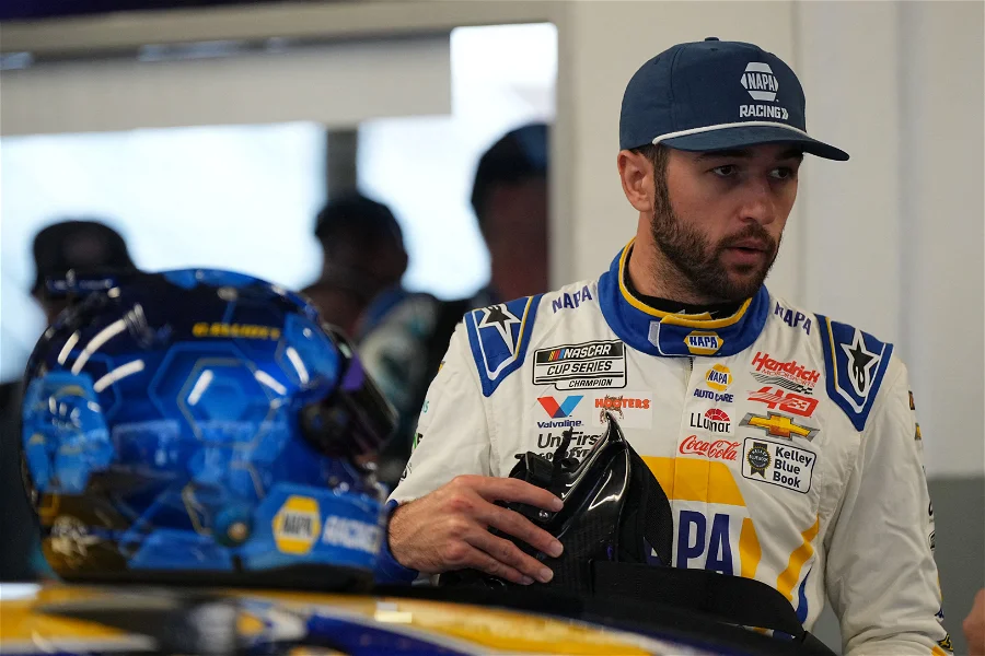 Inspiredlovers 2024-02-16T231238Z_1223535803_MT1USATODAY22539970_RTRMADP_3_NASCAR-CUP-PRACTICE Jeff Gluck Revealed What Chase Elliott and Hendricks Motor are up to Sports  