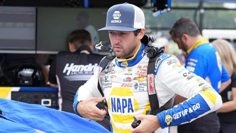 Inspiredlovers Screenshot-2024-08-21-at-21-21-50-Did-Chase-Elliott-Jeopardize-NASCAR-Regular-Season-Title-for-Short-Term-Gain-The-SportsRush "Shocking" Fans Couldn't Believed It As Chase Elliott Jeopardize NASCAR Regular Season Title for Short-Term Gain Sports  